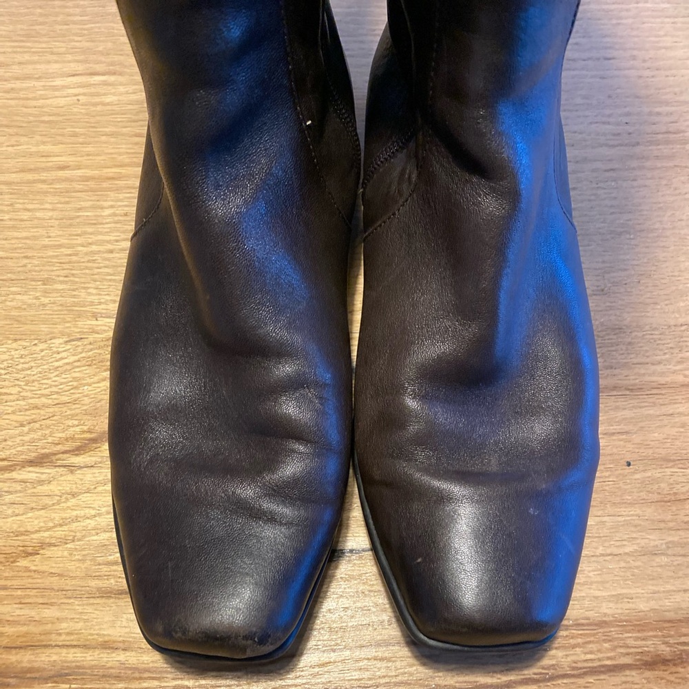 Born Softest Tall Leather Boots Flat Zip Up Brown Women’s 8 1/2 Preloved - Picture 6 of 9